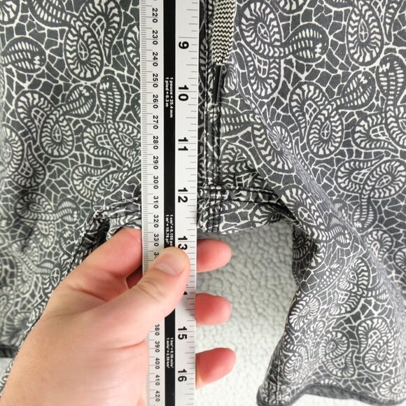 Roark Revival Board Shorts Mens 34 Gray Cobra Snake Print Lace Unlined Beach - Picture 7 of 10